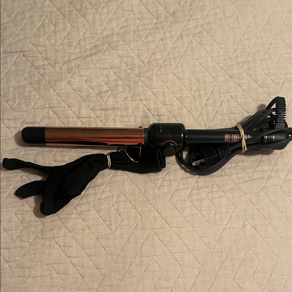 Curling Iron with Heat Glove